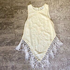 Esley Fringe Top from Buckle